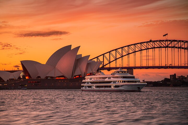 Sydney Harbour Sunset Dinner Cruise - Accommodation Yamba